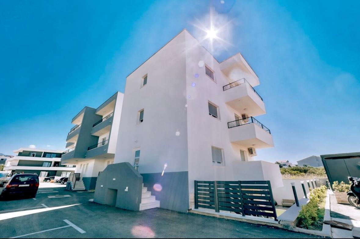 Vip Deluxe Apartment Arian 노바야 외부 사진
