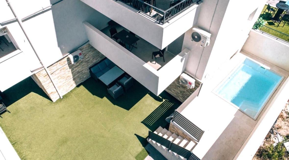 Vip Deluxe Apartment Arian 노바야 외부 사진