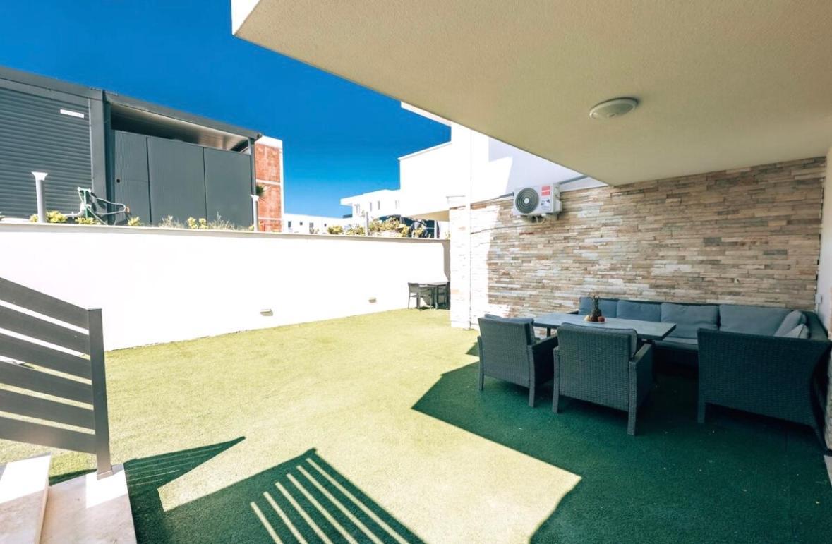 Vip Deluxe Apartment Arian 노바야 외부 사진